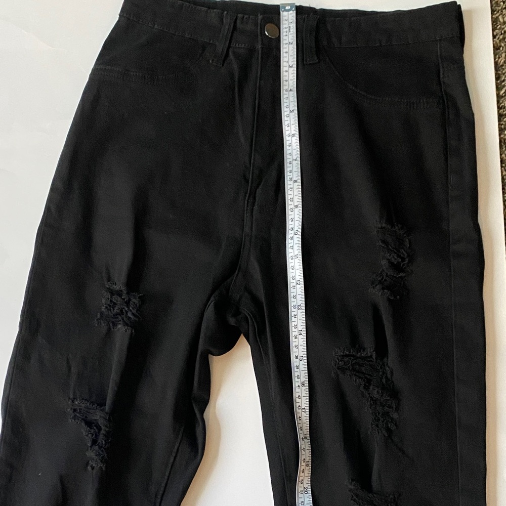 Fashion Nova Classic Black Jeans